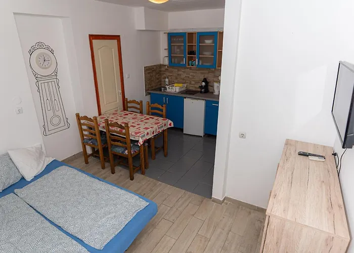 Πανσιόν Pelso 3*